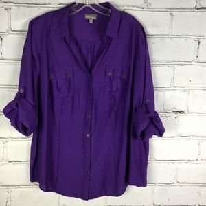 ⬇️ Roz & Ali VNeck Button Down 3/4 Slv Lightweight